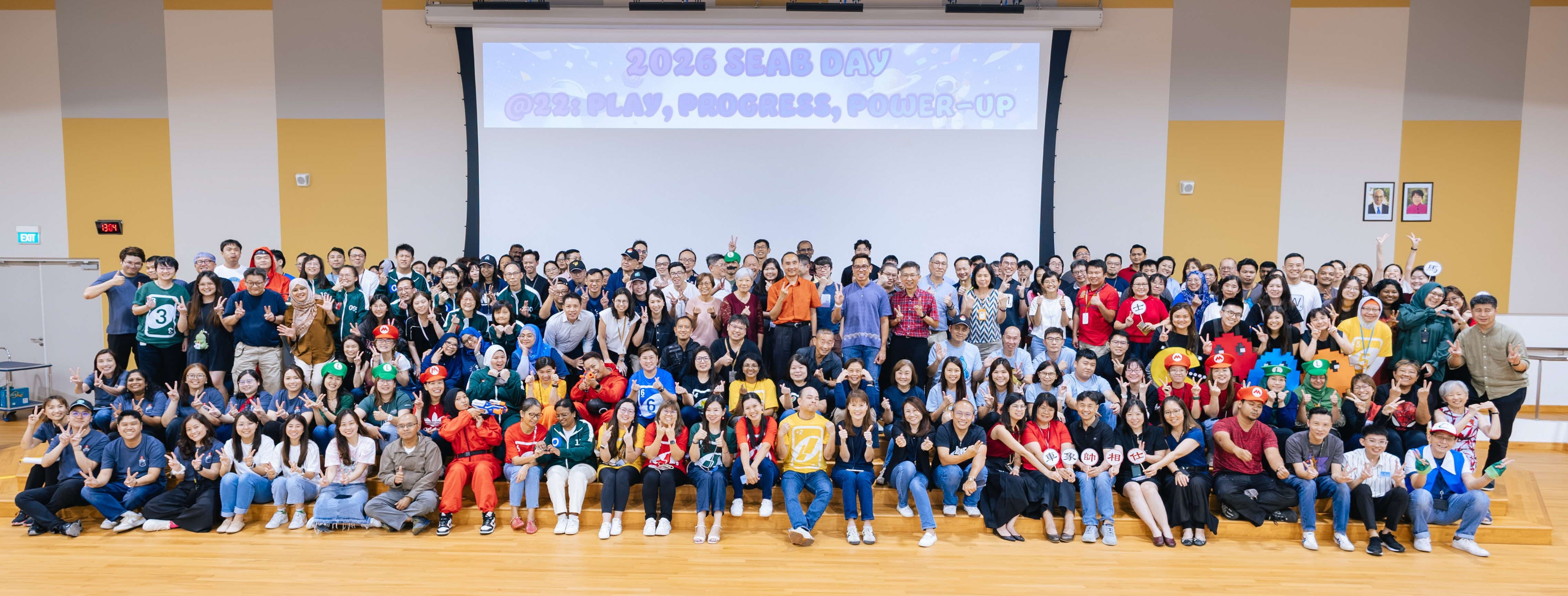 Group photo of all event attendees